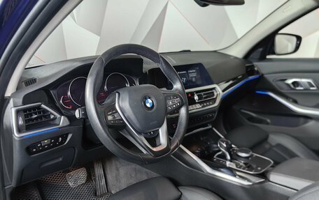 BMW 3 серия, 2020 год, 3 380 000 рублей, 12 фотография