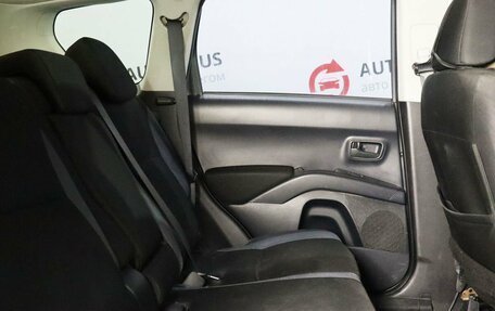 Mitsubishi Outlander III рестайлинг 3, 2008 год, 965 000 рублей, 14 фотография