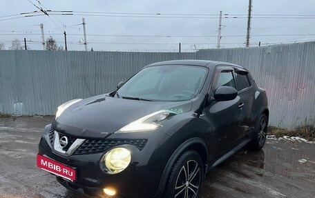Nissan Juke II, 2012 год, 685 000 рублей, 15 фотография