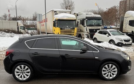 Opel Astra J, 2010 год, 850 000 рублей, 2 фотография