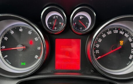 Opel Astra J, 2010 год, 850 000 рублей, 18 фотография