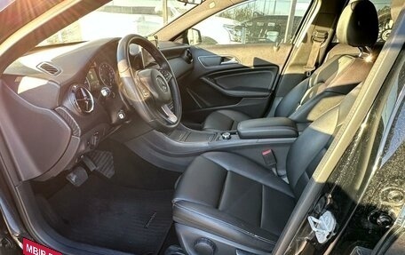 Mercedes-Benz GLA, 2016 год, 1 700 000 рублей, 13 фотография