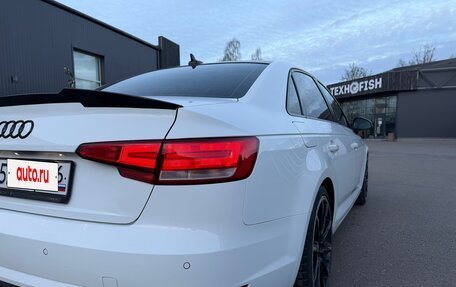 Audi A4, 2017 год, 1 860 000 рублей, 10 фотография