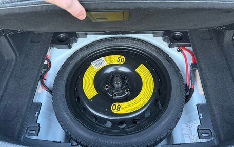 Audi A4, 2017 год, 1 860 000 рублей, 9 фотография