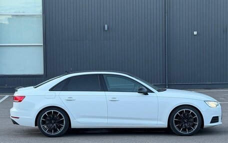 Audi A4, 2017 год, 1 860 000 рублей, 13 фотография