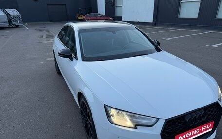 Audi A4, 2017 год, 1 860 000 рублей, 14 фотография