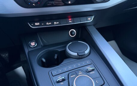 Audi A4, 2017 год, 1 860 000 рублей, 26 фотография