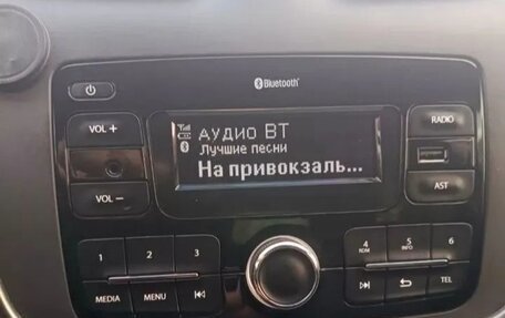 Renault Logan II, 2019 год, 843 000 рублей, 3 фотография