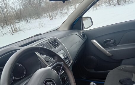 Renault Logan II, 2019 год, 843 000 рублей, 26 фотография