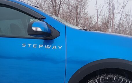 Renault Logan II, 2019 год, 843 000 рублей, 35 фотография