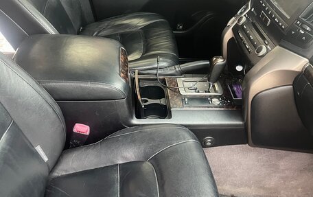 Toyota Land Cruiser 200, 2010 год, 2 600 000 рублей, 9 фотография