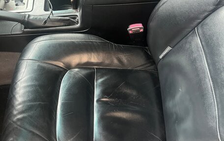 Toyota Land Cruiser 200, 2010 год, 2 600 000 рублей, 7 фотография