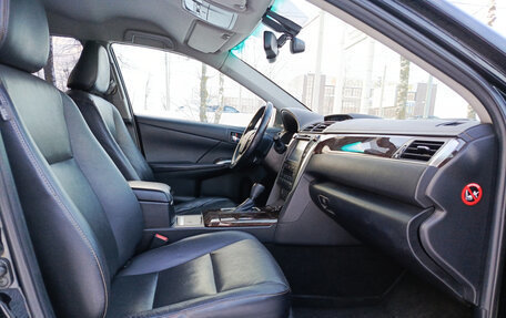 Toyota Camry, 2015 год, 2 065 000 рублей, 11 фотография