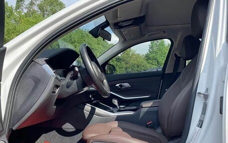 BMW 3 серия, 2022 год, 2 563 000 рублей, 11 фотография