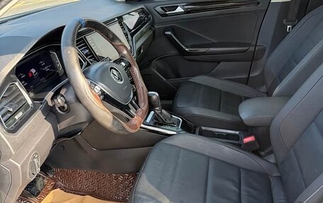 Volkswagen T-Roc I, 2021 год, 1 502 030 рублей, 16 фотография