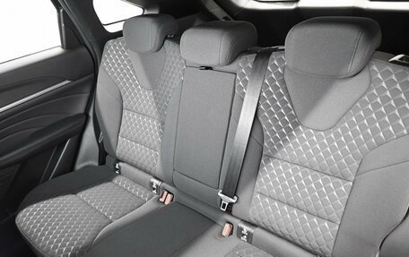 Haval F7, 2024 год, 2 595 000 рублей, 10 фотография