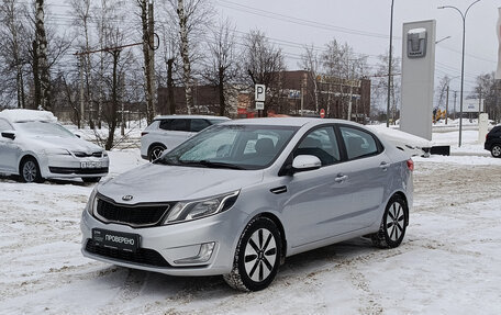 KIA Rio III рестайлинг, 2013 год, 1 100 000 рублей, 5 фотография