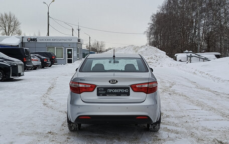 KIA Rio III рестайлинг, 2013 год, 1 100 000 рублей, 10 фотография