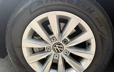 Volkswagen Lavida, 2022 год, 1 243 000 рублей, 13 фотография