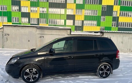 Opel Zafira B, 2012 год, 680 000 рублей, 1 фотография