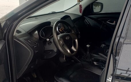 Hyundai ix35 I рестайлинг, 2011 год, 1 300 000 рублей, 9 фотография