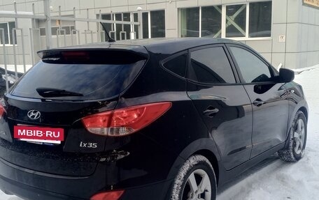 Hyundai ix35 I рестайлинг, 2011 год, 1 300 000 рублей, 3 фотография