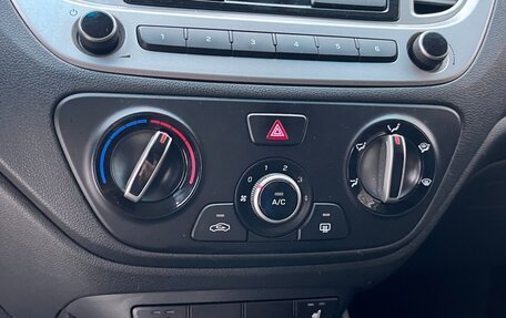 Hyundai Solaris II рестайлинг, 2019 год, 1 194 000 рублей, 8 фотография