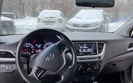 Hyundai Solaris II рестайлинг, 2019 год, 1 194 000 рублей, 18 фотография