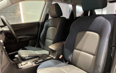 Mazda Axela, 2003 год, 390 000 рублей, 18 фотография