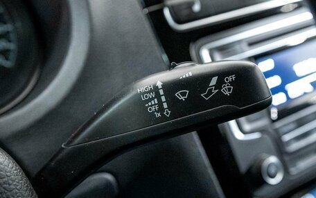 Volkswagen Polo VI (EU Market), 2017 год, 1 066 000 рублей, 18 фотография