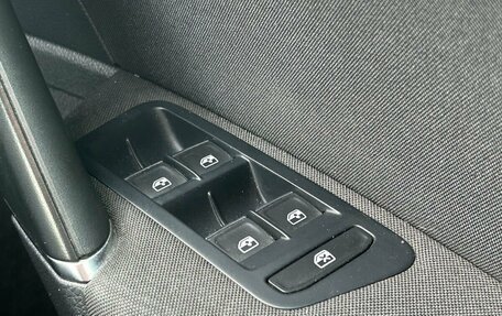 Volkswagen Golf VII, 2017 год, 1 530 000 рублей, 12 фотография