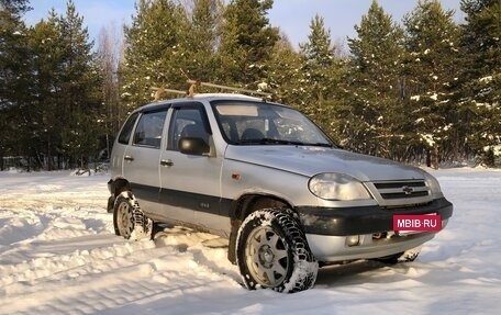 Chevrolet Niva I рестайлинг, 2005 год, 265 000 рублей, 3 фотография
