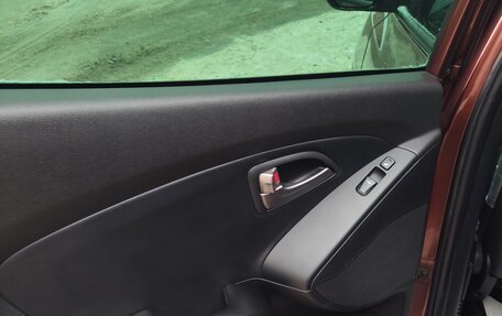 Hyundai ix35 I рестайлинг, 2014 год, 1 550 000 рублей, 20 фотография