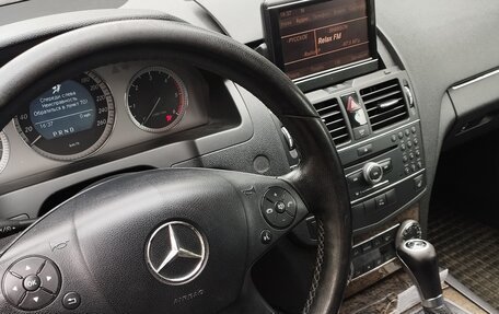 Mercedes-Benz C-Класс, 2008 год, 1 100 000 рублей, 7 фотография