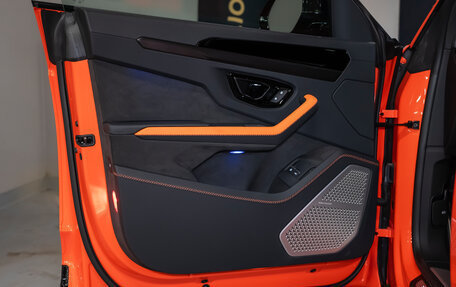 Lamborghini Urus I, 2025 год, 39 990 000 рублей, 25 фотография