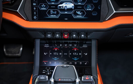 Lamborghini Urus I, 2025 год, 39 990 000 рублей, 38 фотография