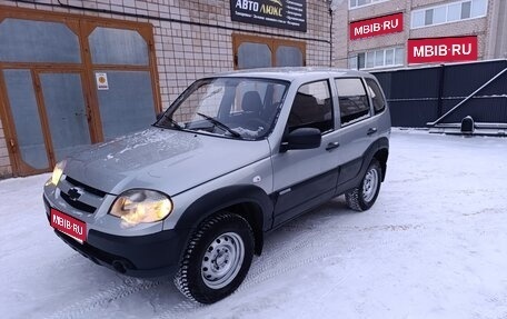 Chevrolet Niva I рестайлинг, 2013 год, 465 000 рублей, 1 фотография