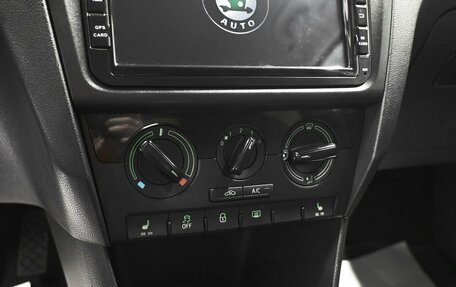 Skoda Rapid I, 2017 год, 1 295 000 рублей, 16 фотография