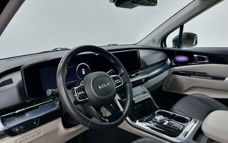 KIA Carnival, 2022 год, 4 499 000 рублей, 12 фотография