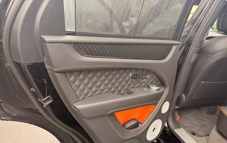 Bentley Bentayga I, 2025 год, 39 500 000 рублей, 5 фотография