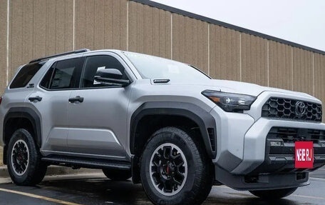 Toyota 4Runner, 2026 год, 14 000 000 рублей, 2 фотография
