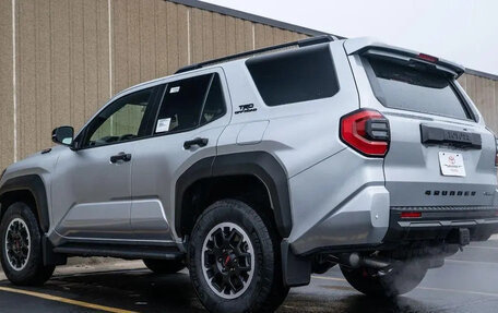 Toyota 4Runner, 2026 год, 14 000 000 рублей, 6 фотография