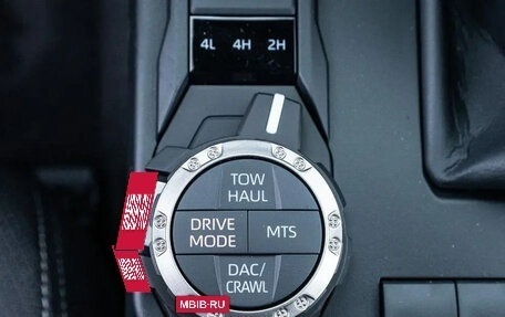 Toyota 4Runner, 2026 год, 14 000 000 рублей, 18 фотография