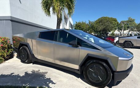 Tesla Cybertruck, 2026 год, 24 000 000 рублей, 5 фотография