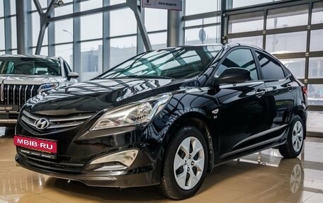 Hyundai Solaris II рестайлинг, 2015 год, 1 090 000 рублей, 3 фотография