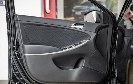 Hyundai Solaris II рестайлинг, 2015 год, 1 090 000 рублей, 15 фотография