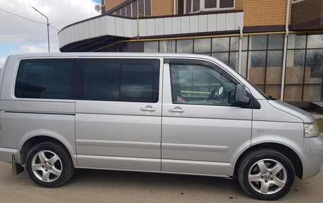 Volkswagen Multivan T5, 2005 год, 1 300 000 рублей, 10 фотография