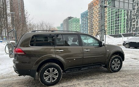 Mitsubishi Pajero Sport II рестайлинг, 2014 год, 1 630 000 рублей, 3 фотография