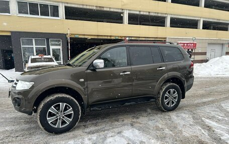 Mitsubishi Pajero Sport II рестайлинг, 2014 год, 1 630 000 рублей, 5 фотография