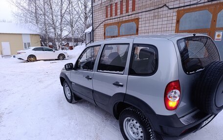 Chevrolet Niva I рестайлинг, 2013 год, 465 000 рублей, 3 фотография